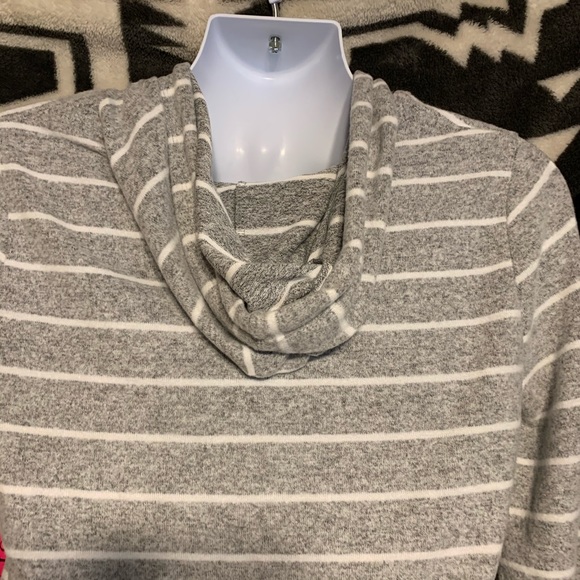 🆕Angel Kiss LongSleeve Maternity Hood Gray/White - Picture 9 of 16